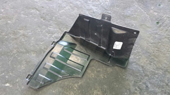 Пыльник двигателя CHEVROLET LACETTI прав OE