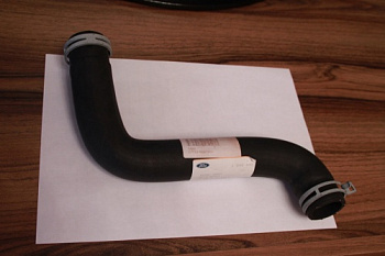 Патрубок ОЖ FORD FIESTA/FUSION нижний на радиатор BSG