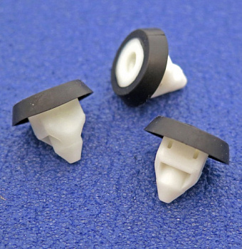 Пистон VAG OE (втулка распорная)