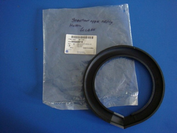 Прокладка пружины CHEVROLET LACETTI пер нижн OE